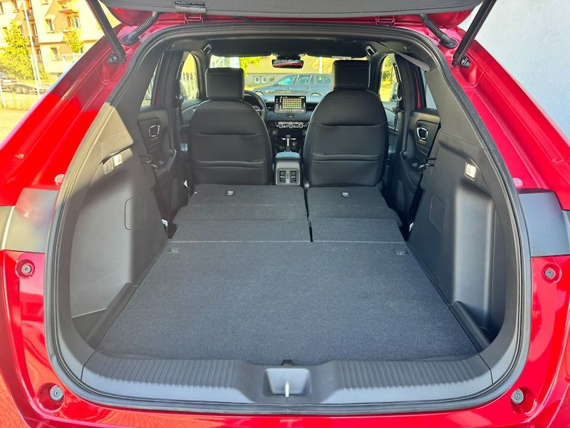 Honda HR-V (2026) 1.5 e:HEV ADVANCE Sport - fotka 24 z 40