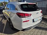 Hyundai i30 1.6-AUTOMAT-KAMERA-PRAV.SERVIS - náhled 11
