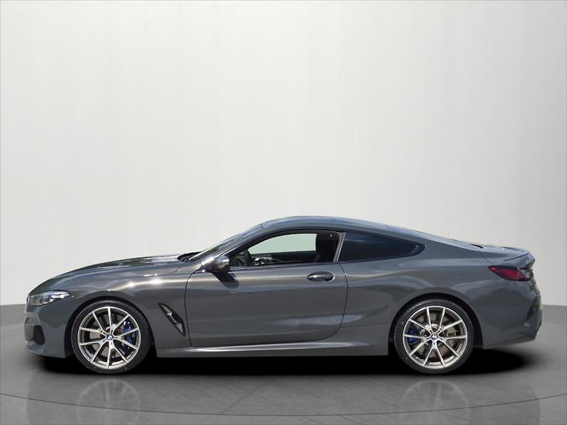 BMW Řada 8 4,4 V8 390 Kw M850i xDrive DPH - fotka 4 z 28