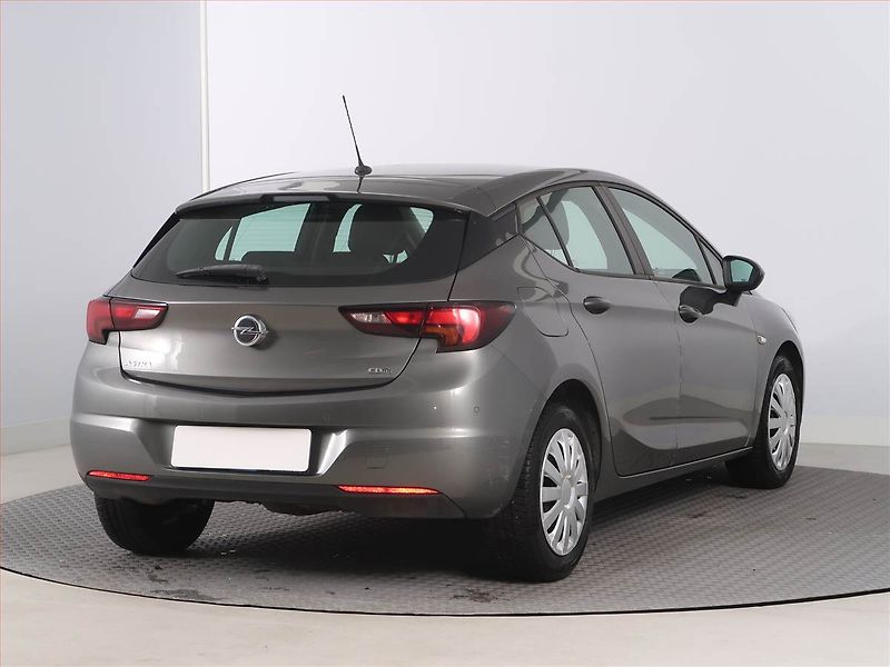 Opel Astra (2018) 1.6 CDTI, Serv.kniha, Tempomat - fotka 5 z 18