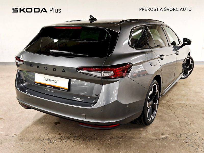 Škoda Superb (2025) Combi iV 1.5 TSI 150 kW DSG Sp - fotka 2 z 35