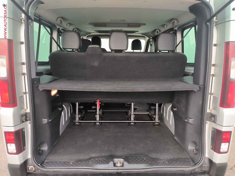 Renault Trafic (2017) 1.6dCi 145 ENERGY, 2.maj,ČR - fotka 7 z 21