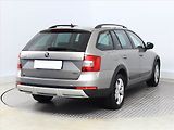 Škoda Octavia (2014) Scout 2.0 TDI, 4X4, Automat - náhled 4