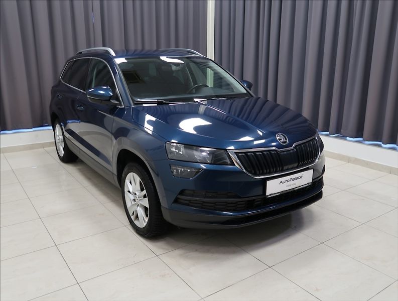 Škoda Karoq 1,5 TSI ČR 1. MAJ NAVI 2x ALU - fotka 4 z 45
