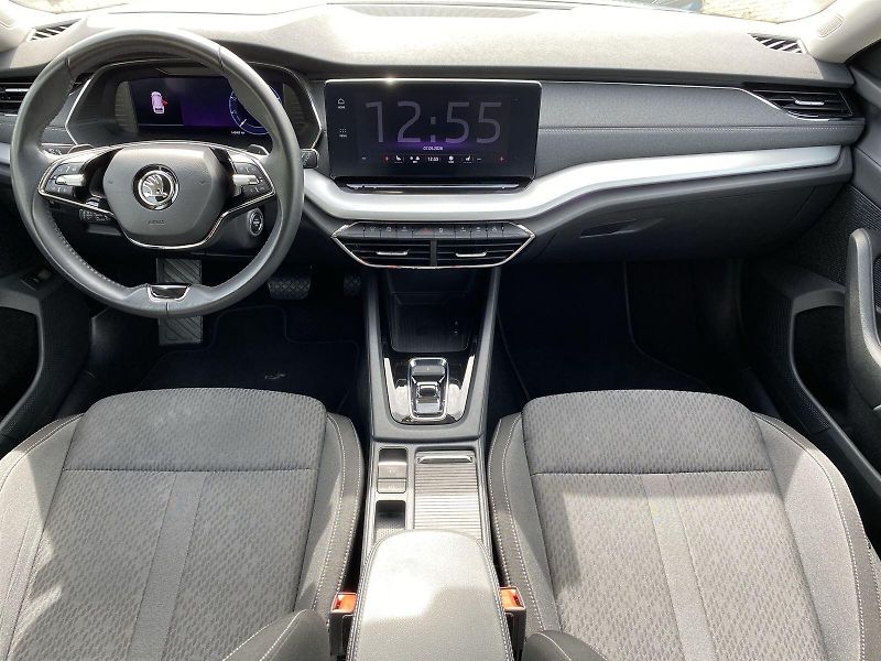 Škoda Octavia (2023) Combi 2.0 TDI DSG Style - fotka 5 z 37