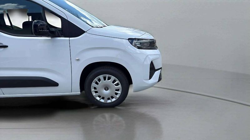 Opel Combo (2026) L1H1 Editon Plus 1.2 TURBO (81 - fotka 24 z 24