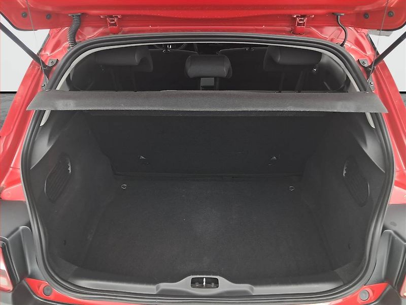 Citroën C4 Cactus (2015) Live 1.2 PureTech, Serv.kniha - fotka 14 z 19