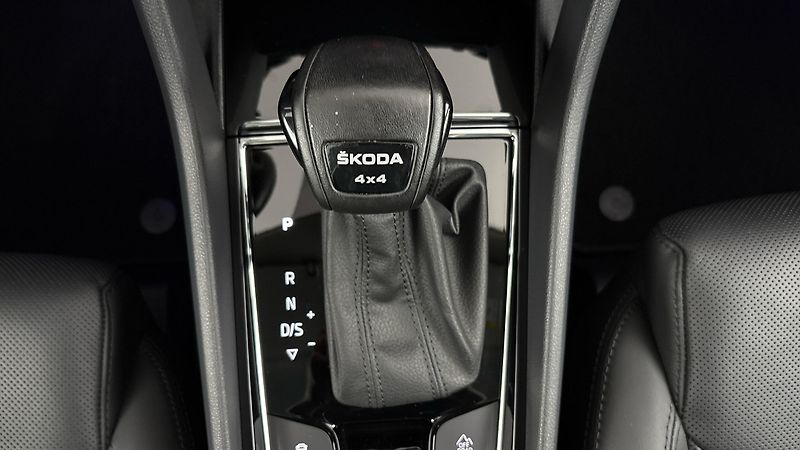 Škoda Kodiaq 2.0 TDI DSG 4x4 L&K - fotka 28 z 34