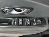 Renault Mégane AUTHENTIQUE - náhled 21