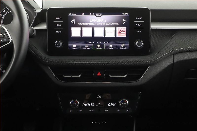 Škoda Fabia (2023) Style Plus 1.0 TSI, Serv.kniha - fotka 10 z 20