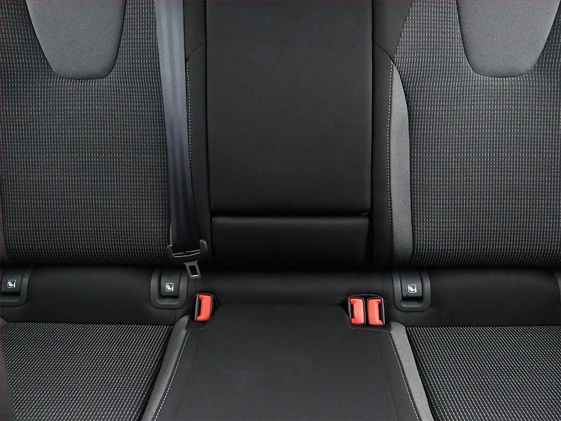 Škoda Octavia (2022) Ambition 2.0 TDI, ČR,1.maj - fotka 8 z 19