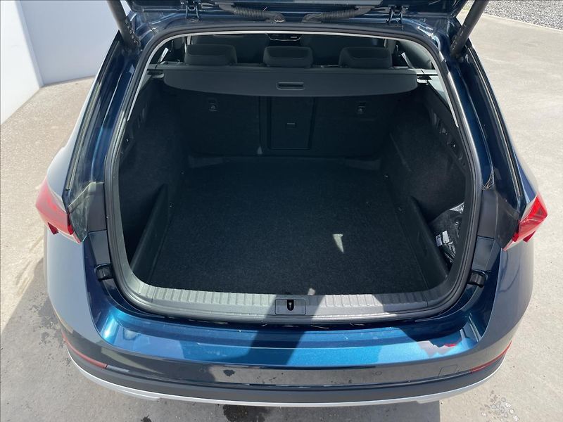 Škoda Octavia 2,0 TDI DSG 4x4 Scout TAŽNÉ - fotka 24 z 24
