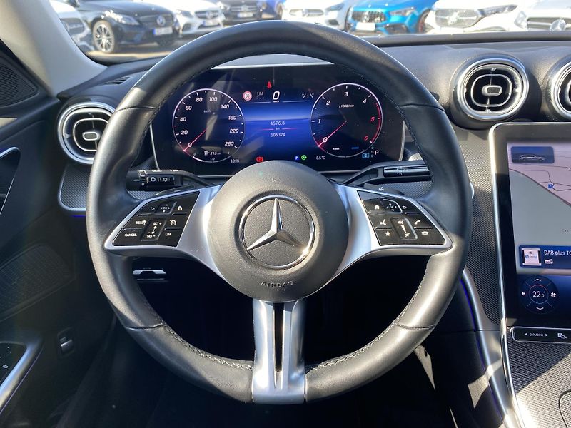 Mercedes-Benz Třídy C C 220 d 4MATIC kombi - fotka 12 z 26