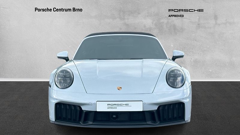 Porsche 911 (2026) Carrera 4 GTS Cabriolet - fotka 8 z 30