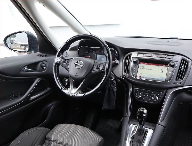 Opel Zafira (2017) 2.0 CDTI, Automat, 7 míst - fotka 7 z 20