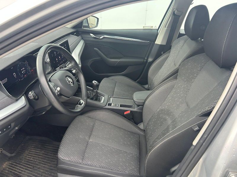 Škoda Octavia (2021) OCT.COM STY TD 85/2.0 M6F - fotka 13 z 27