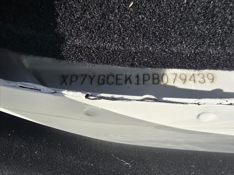Tesla Model Y 0,0 378kW 4x4 LR Tažné z. SOH - fotka 20 z 20