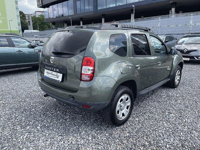Dacia Duster (2015) 1.6, 84kW,Klima,ČR - fotka 5 z 26