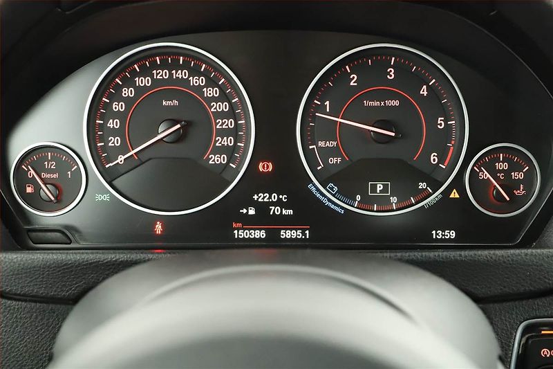 BMW Řada 4 (2019) M Paket 420d xDrive - fotka 8 z 21