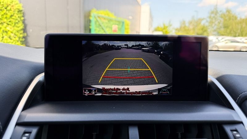 Lexus NX 300h 300H 2,5 HEV PRESTIEGE SAFETY - fotka 18 z 25