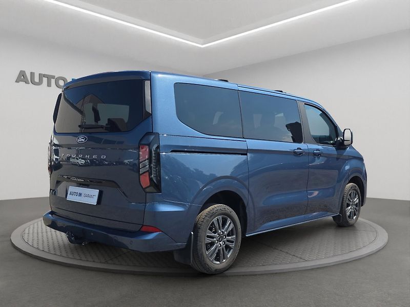 Ford Tourneo Custom (2024) Titanium 2.0 EcoBlue L1, záruk - fotka 5 z 25