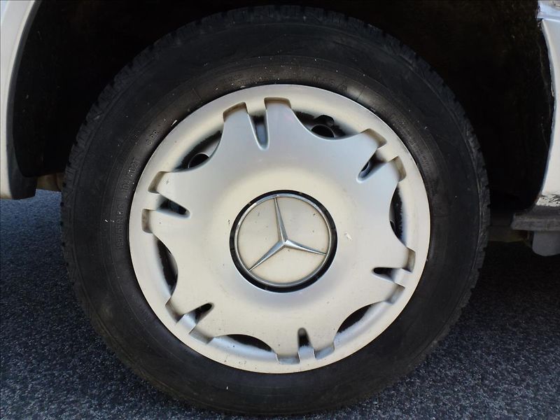 Mercedes-Benz Viano 2,2 DCi 5míst Automat  639 - fotka 45 z 48