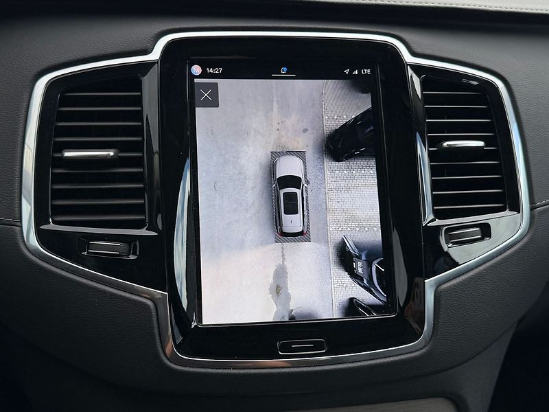 Volvo XC90 PlusDark T8,AWD,Plug-in hybrid - fotka 22 z 26
