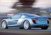 Ve skutečnosti uvidíme jako rozmazanou čmouhu spíš Audi Le Mans...