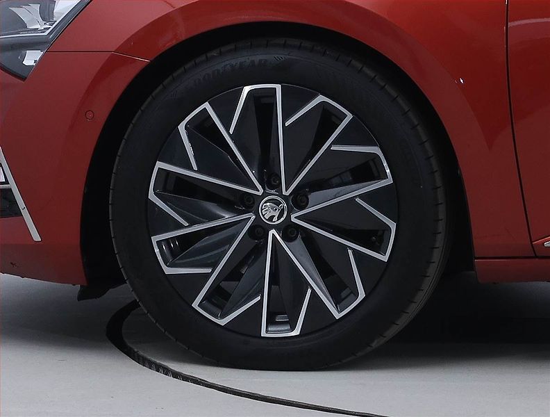 Škoda Superb (2021) Laurin&Klement 2.0 TSI - fotka 15 z 25