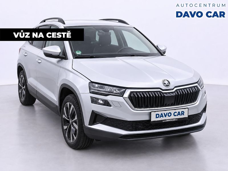 Škoda Karoq 1,0 TSI Virtual LED 1.Maj. DPH - fotka 4 z 12