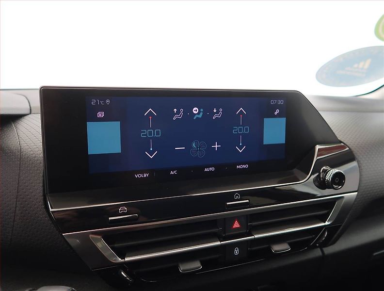 Citroën ë-C4 (2022) Shine 50 kWh, SoH 94% - fotka 18 z 27