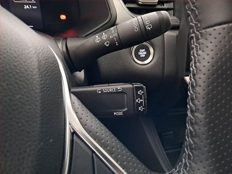 Renault Captur (2025) E-Tech Full Hybrid - fotka 19 z 19