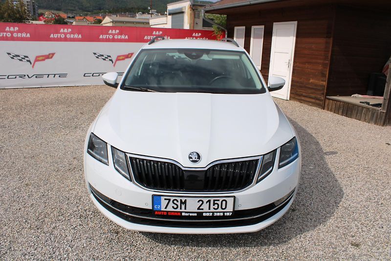 Škoda Octavia (2020) 2,0TDI KLIMA LED NAVI TEMPOMAT - fotka 2 z 16