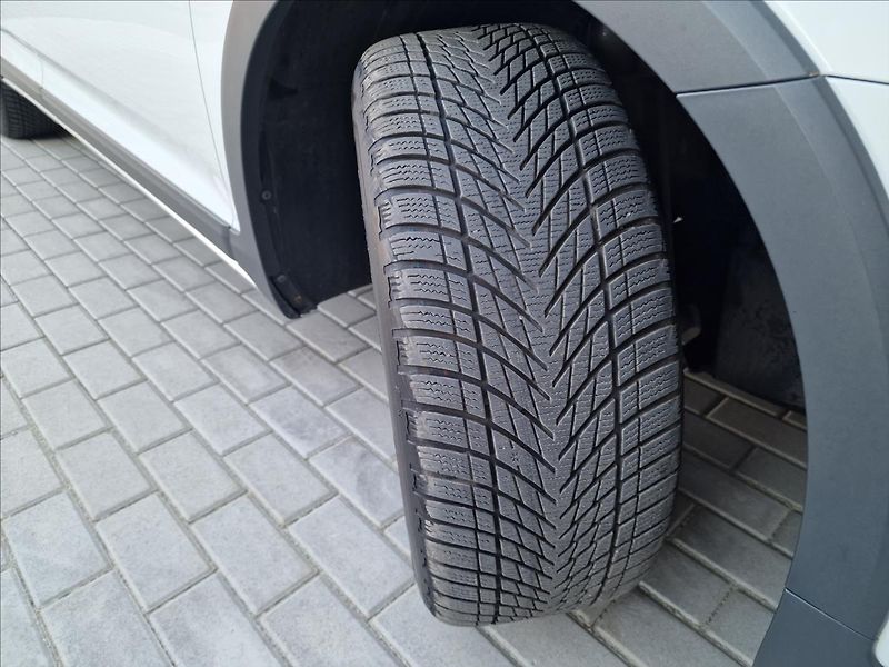 Volkswagen Passat 2.0TDI 147kW DSG Alltrack, ČR - fotka 46 z 50