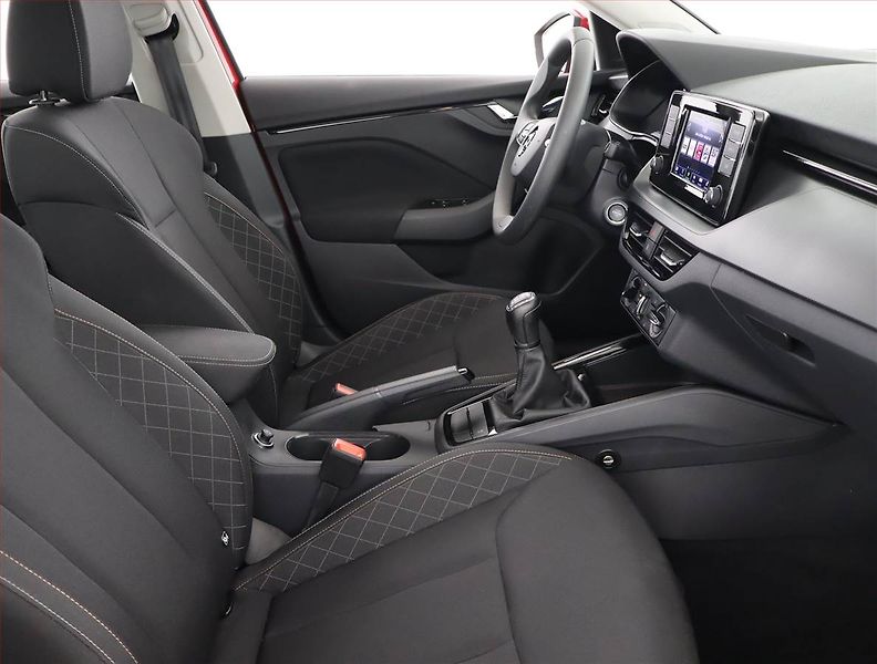 Škoda Scala (2023) Ambition 1.0 TSI, ČR,1.maj - fotka 9 z 20