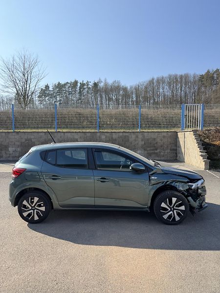 Dacia Sandero 1,0i 67kW LPG  - fotka 3 z 15