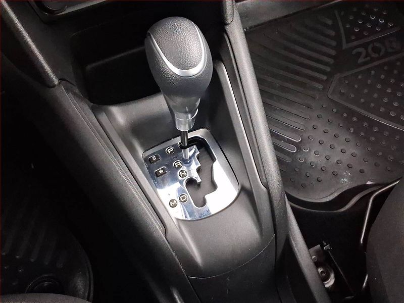 Peugeot 208 (2019) 1.2 PureTech, Automat, Navi - fotka 18 z 20