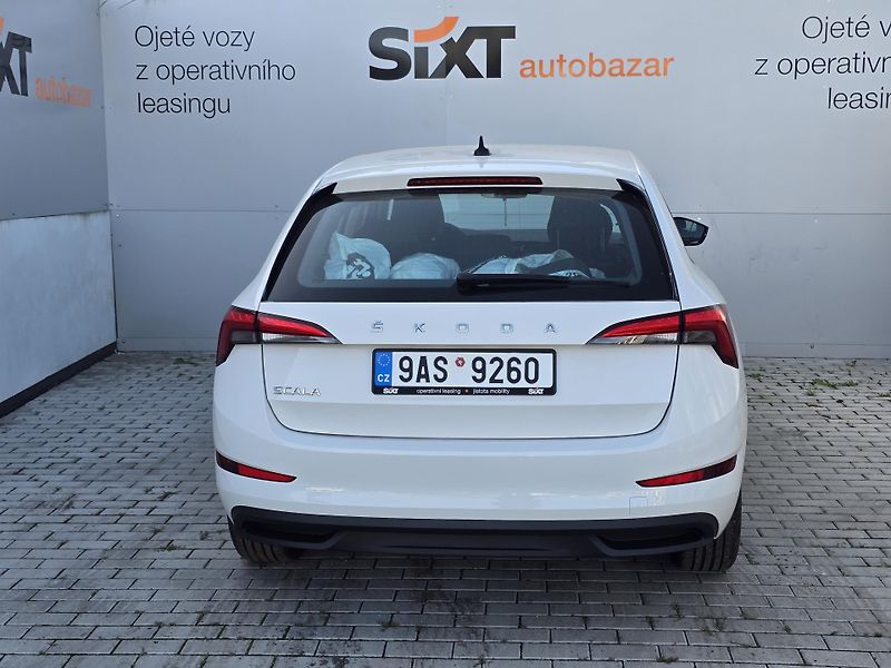 Škoda Scala Ambition 1,5 TSI (110 kW) MA - fotka 4 z 6