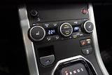 Land Rover Range Rover Evoque 2.0SE DYNAMIC 4WD AUTOMAT - náhled 23
