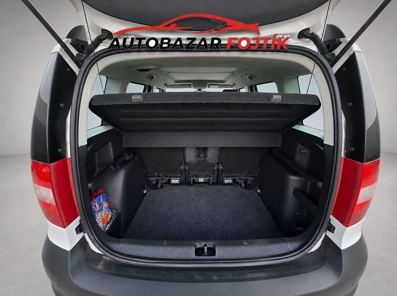 Škoda Yeti (2012) 1.2 TSi 77Kw Ambition DSG - fotka 18 z 24