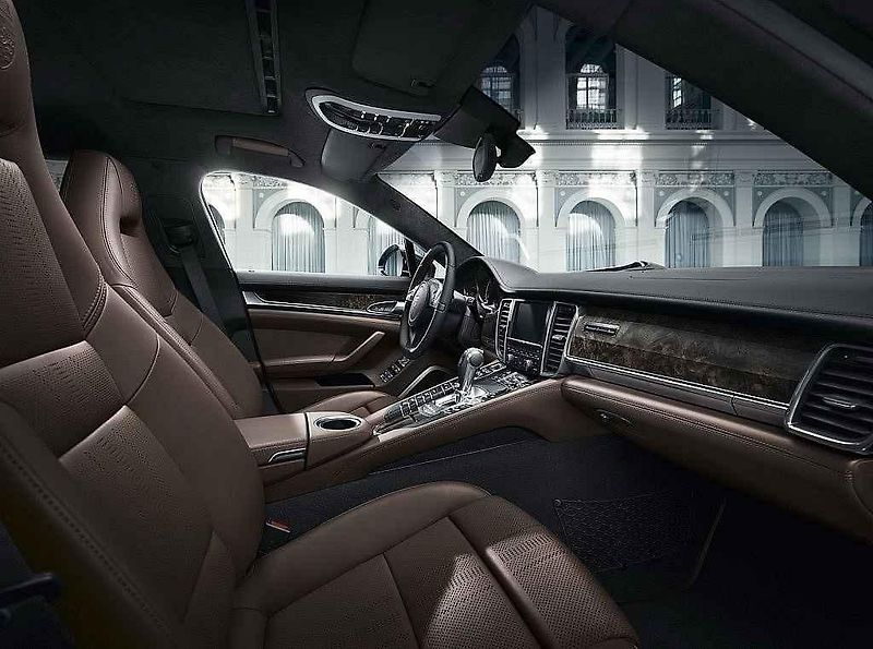 Porsche Panamera Turbo S Exclusive.