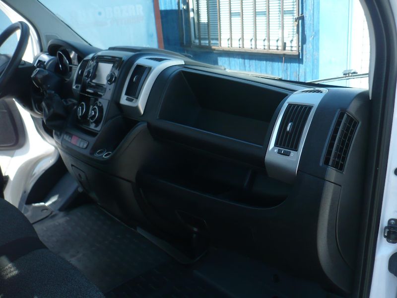 Fiat Ducato 2.3JTD 96Kw Sklopka DPH Klima - fotka 30 z 37