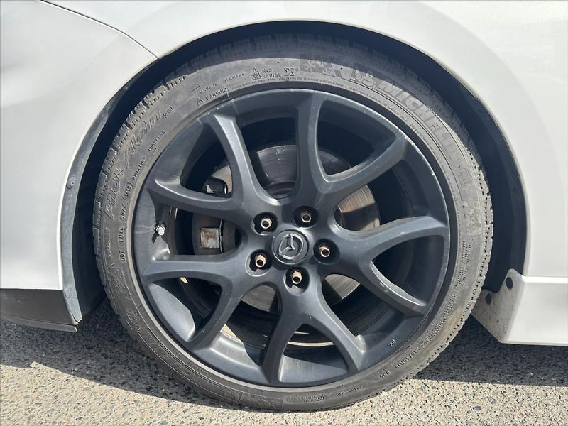 Mazda 3 2,3 MZR DISI 191kW MPS - fotka 31 z 36