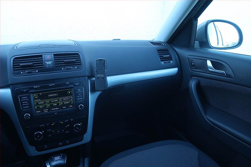 Škoda Yeti (2012) 2.0 TDI, 4X4, Automat - fotka 8 z 18