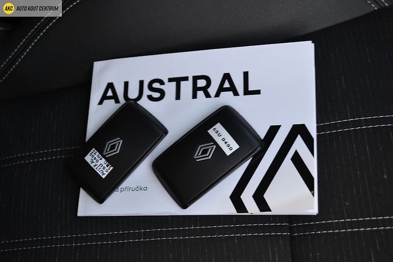 Renault Austral TECHNO MHEV 160 AUTO - fotka 46 z 48
