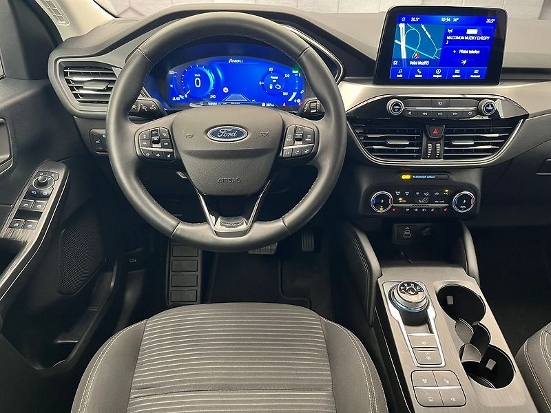 Ford Kuga 2.5 HEV 4x4 TITANIUM - fotka 8 z 78