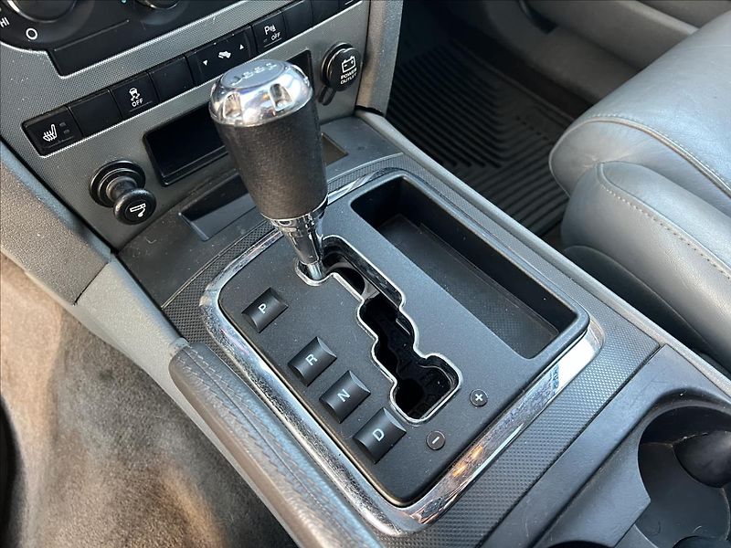Jeep Grand Cherokee 6,1 SRT8,Tažné,LPG - fotka 16 z 18