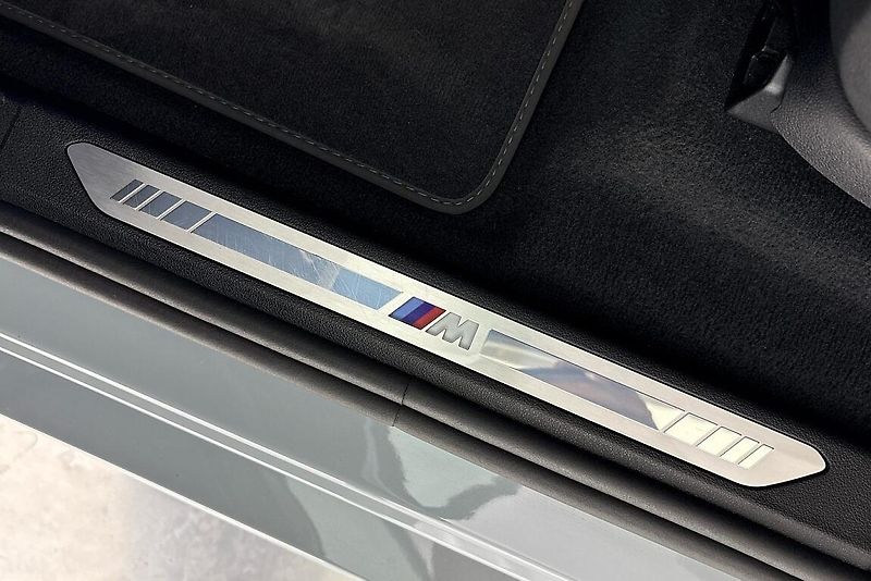 BMW X7 xDrive40d - fotka 16 z 30