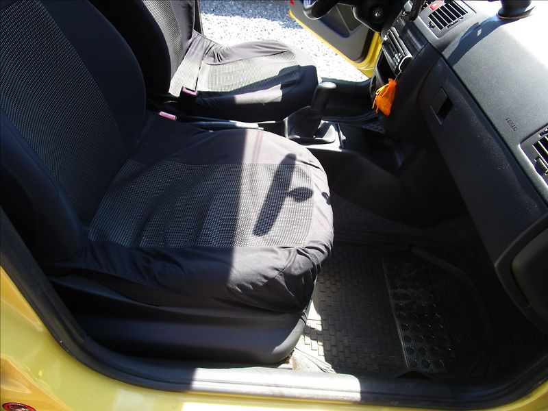 Škoda Fabia 1.2HTP - fotka 16 z 37
