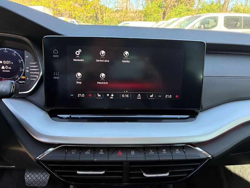 Škoda Octavia 2.0 TSi 4x4 STYLE DSG ČR - fotka 11 z 22